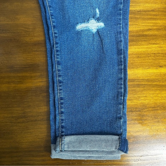 Signature By Levi Strauss Women's Mid-rise Stretch Boyfriend Size 18 W34 - Picture 3 of 9